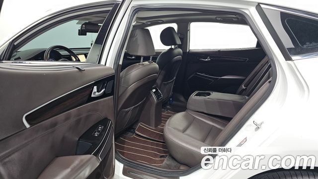 Kia K7 2019 — photo 19