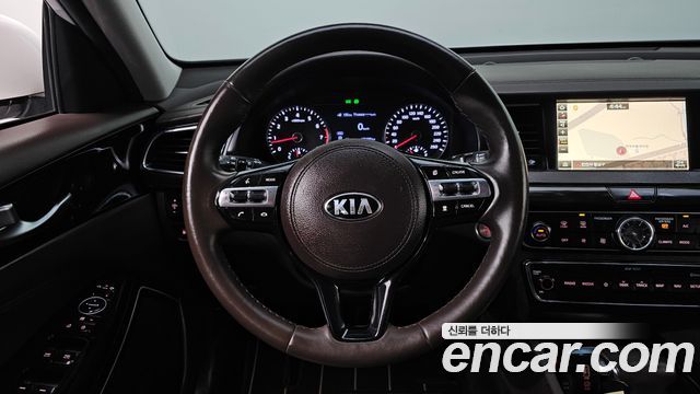 Kia K7 2019 — photo 23