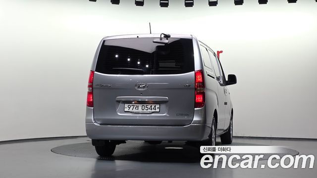 Hyundai Starex 2020 — photo 4
