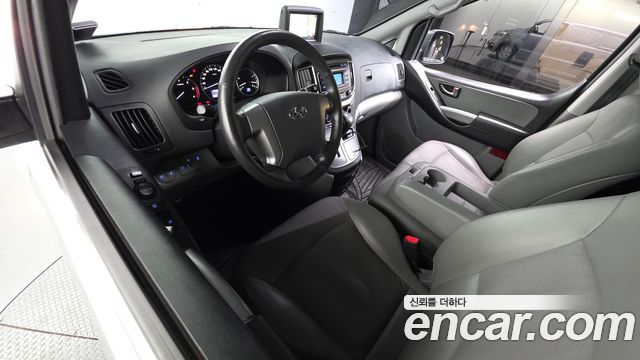 Hyundai Starex 2020 — photo 10
