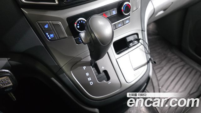 Hyundai Starex 2020 — photo 12