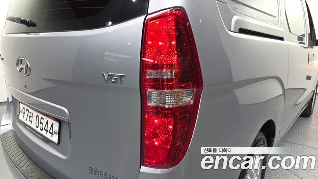 Hyundai Starex 2020 — photo 9
