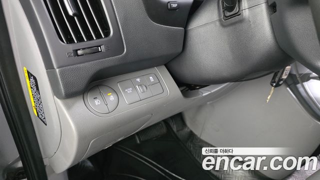 Hyundai Starex 2020 — photo 27