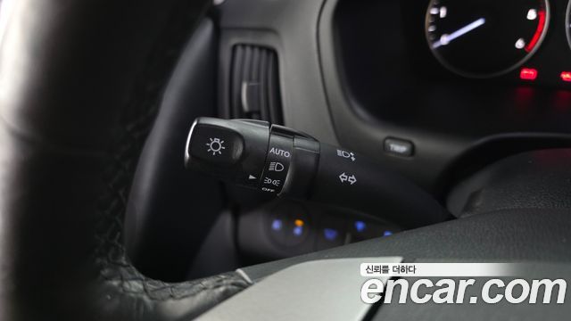 Hyundai Starex 2020 — photo 28