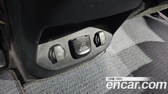 Kia Mohave 2022 — photo 35