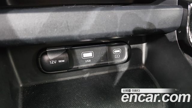 Kia Seltos 2023 — photo 26