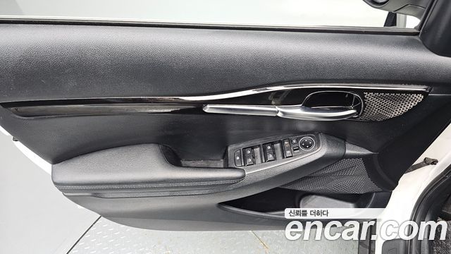 Kia Seltos 2023 — photo 15