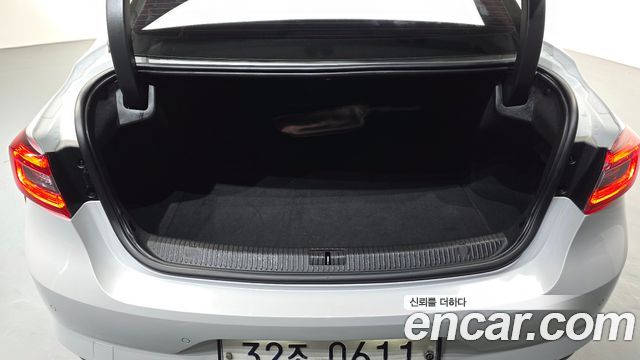 Renault Korea SM6 2016 — photo 18