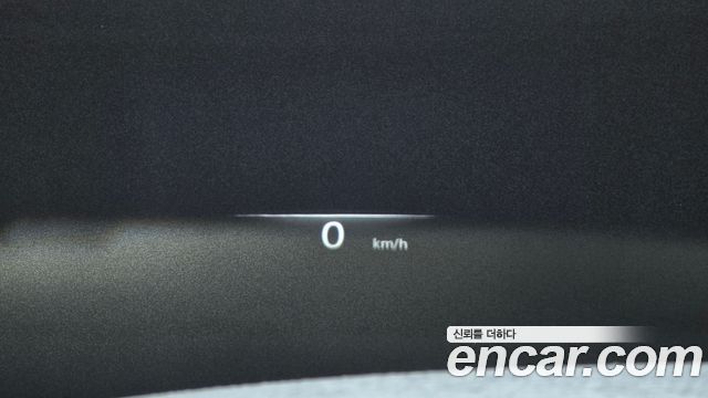Genesis GV70 2023 — photo 19