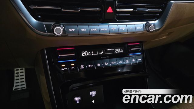 Kia Mohave 2021 — photo 31