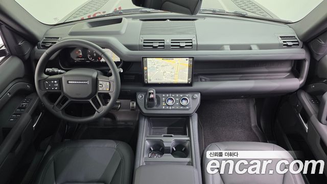 Land Rover Defender 2025 — photo 9