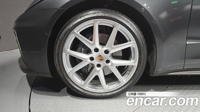 Porsche Panamera 2025 — photo 5
