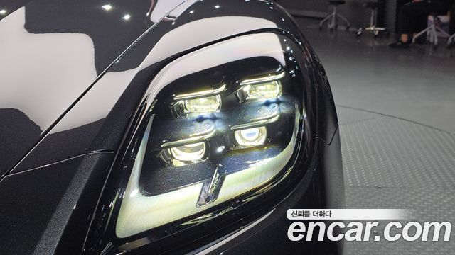 Porsche Panamera 2025 — photo 8
