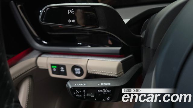 Porsche Panamera 2025 — photo 28