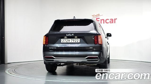 Kia Sorento 2023 — photo 4