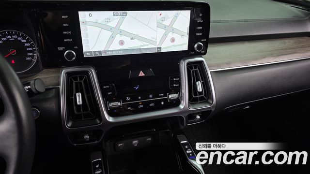 Kia Sorento 2023 — photo 19