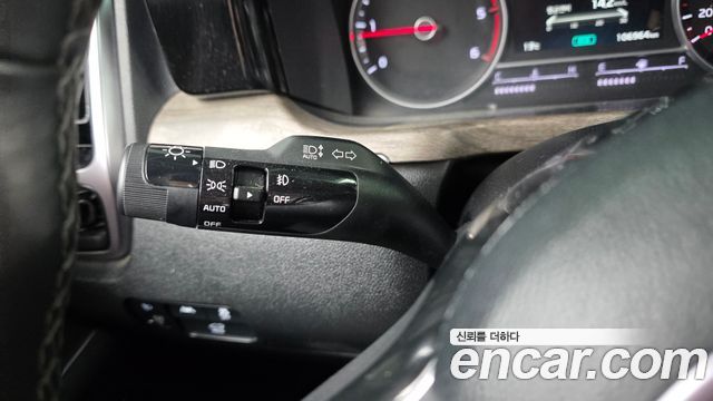 Kia Sorento 2023 — photo 29