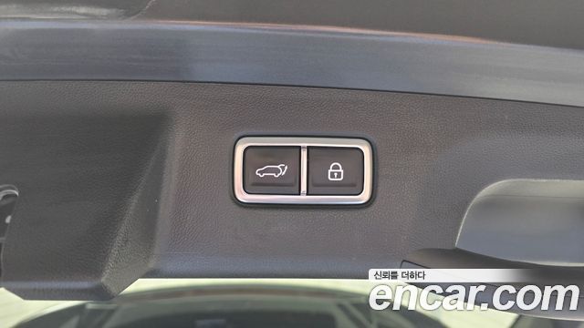 Kia Sorento 2023 — photo 30