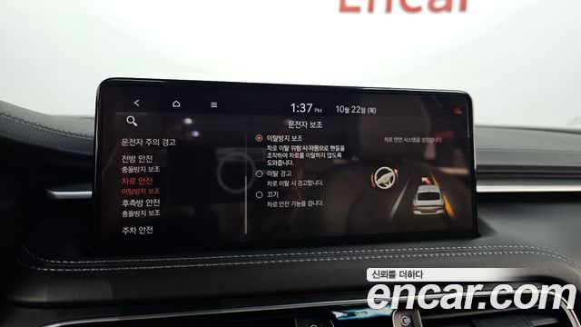 Genesis G70 2022 — photo 16