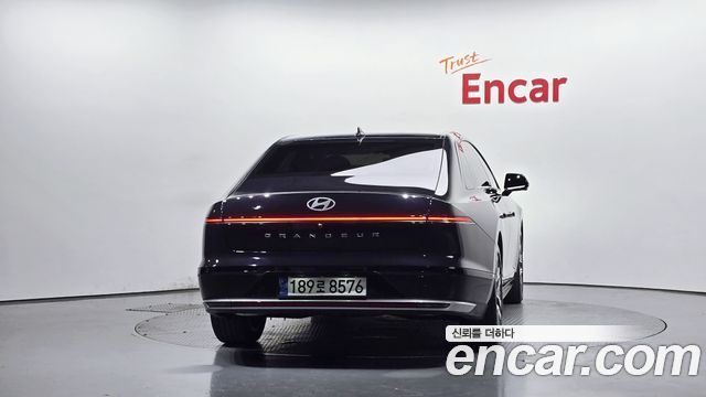 Hyundai Grandeur 2023 — photo 4
