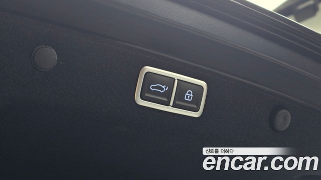 Hyundai Grandeur 2023 — photo 26