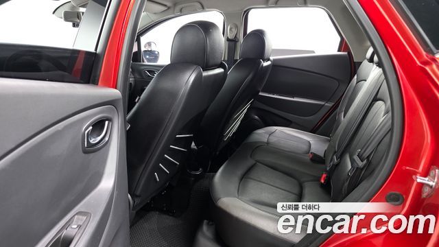 Renault Korea QM3 2015 — photo 11