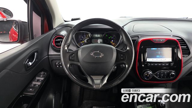 Renault Korea QM3 2015 — photo 12