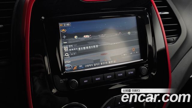 Renault Korea QM3 2015 — photo 13