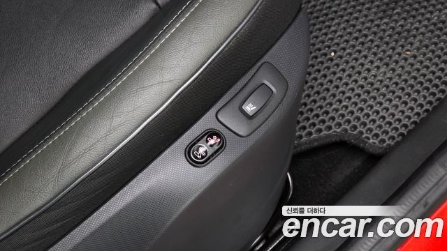 Renault Korea QM3 2015 — photo 19