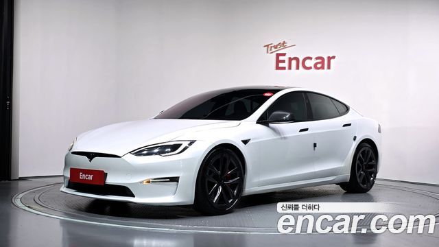 Tesla Model S 2023 — photo 1