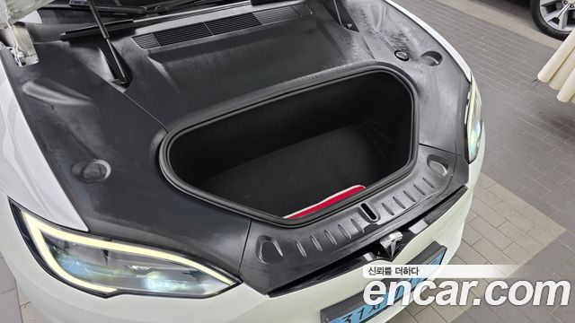 Tesla Model S 2023 — photo 6