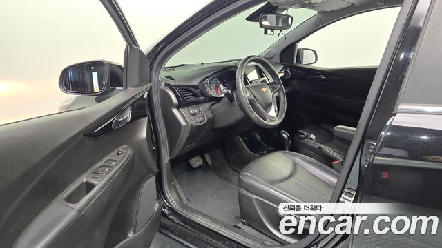 Chevrolet Korea Spark 2018 — photo 13