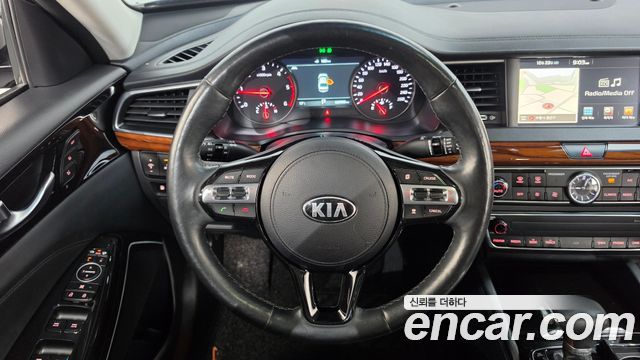 Kia K7 2017 — photo 19