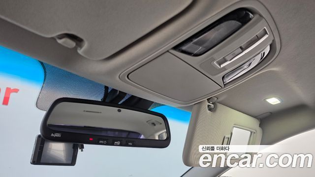 Kia K7 2017 — photo 27