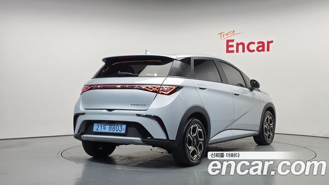 BYD Dolphin 2026 — photo 2