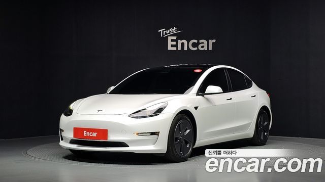 Tesla Model 3 2022 — photo 1