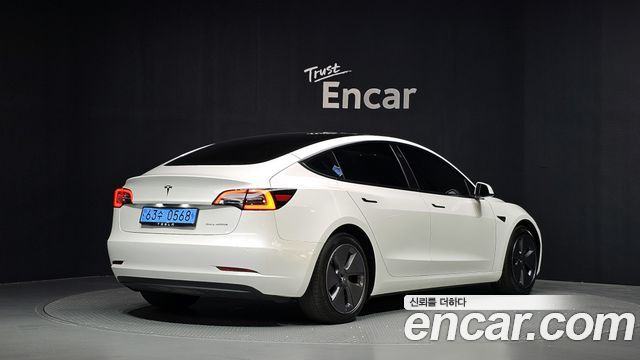 Tesla Model 3 2022 — photo 2