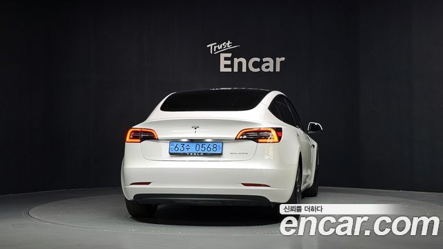 Tesla Model 3 2022 — photo 4
