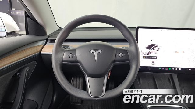 Tesla Model 3 2022 — photo 20