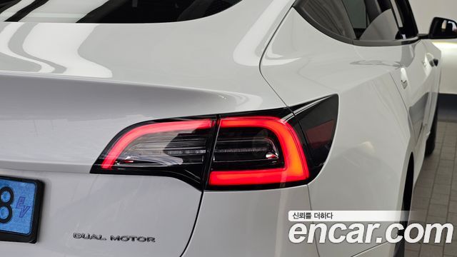 Tesla Model 3 2022 — photo 9