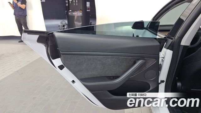 Tesla Model 3 2022 — photo 15