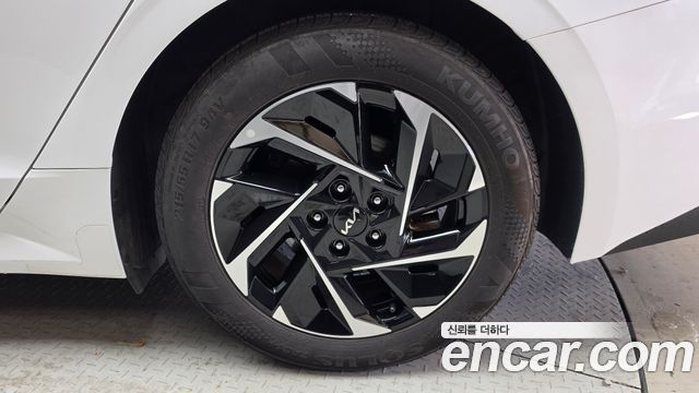 Kia K5 2024 — photo 7