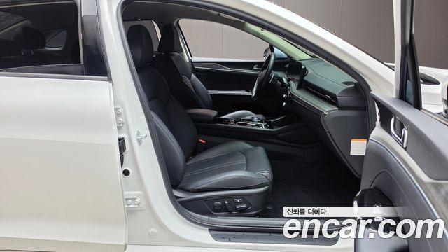 Kia K5 2024 — photo 16