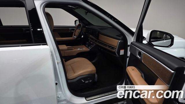 Hyundai Santafe 2025 — photo 17
