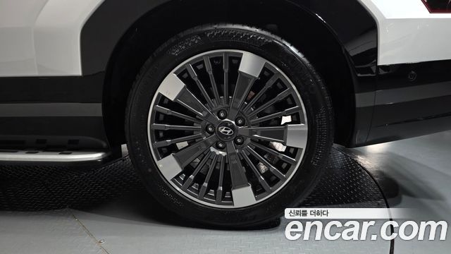 Hyundai Santafe 2025 — photo 7