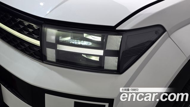 Hyundai Santafe 2025 — photo 8