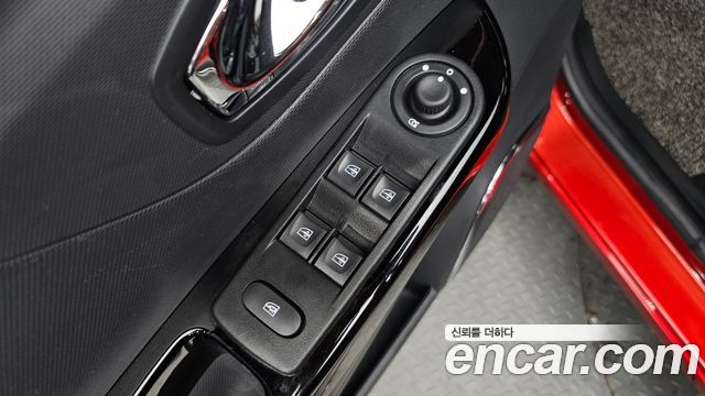 Renault Korea QM3 2016 — photo 12