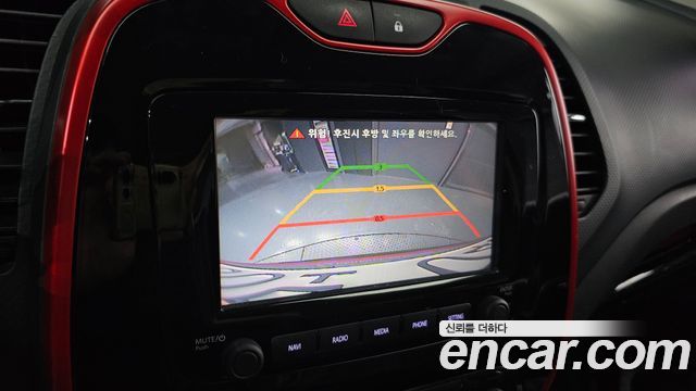 Renault Korea QM3 2016 — photo 17