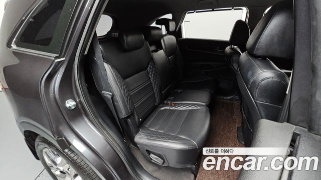 Kia Sorento 2020 — photo 17