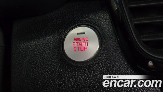 Kia K5 2018 — photo 20